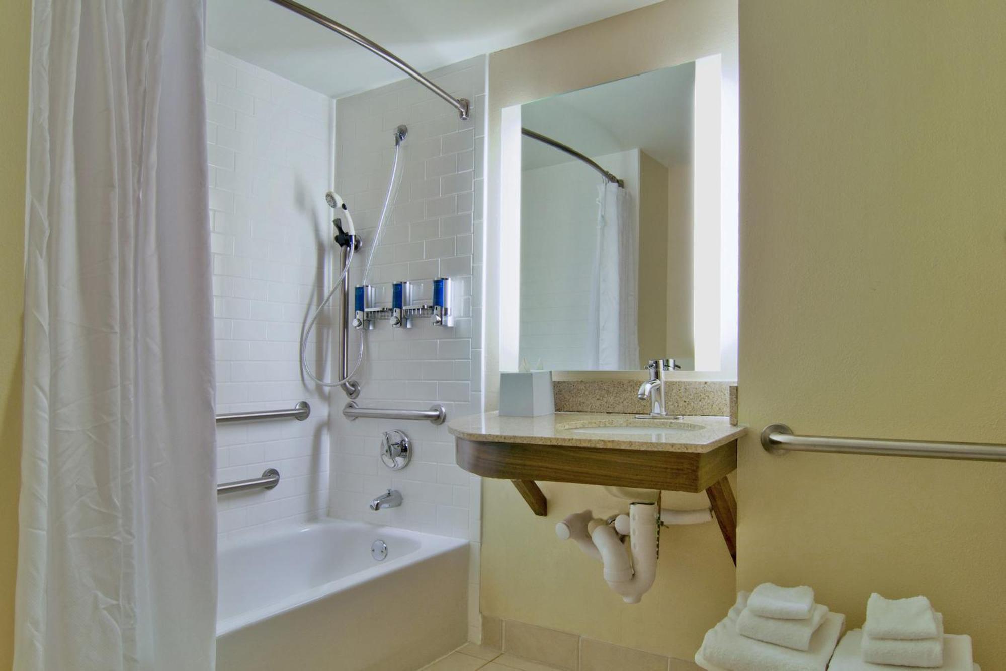 Four Points By Sheraton Nashville Airport Buitenkant foto