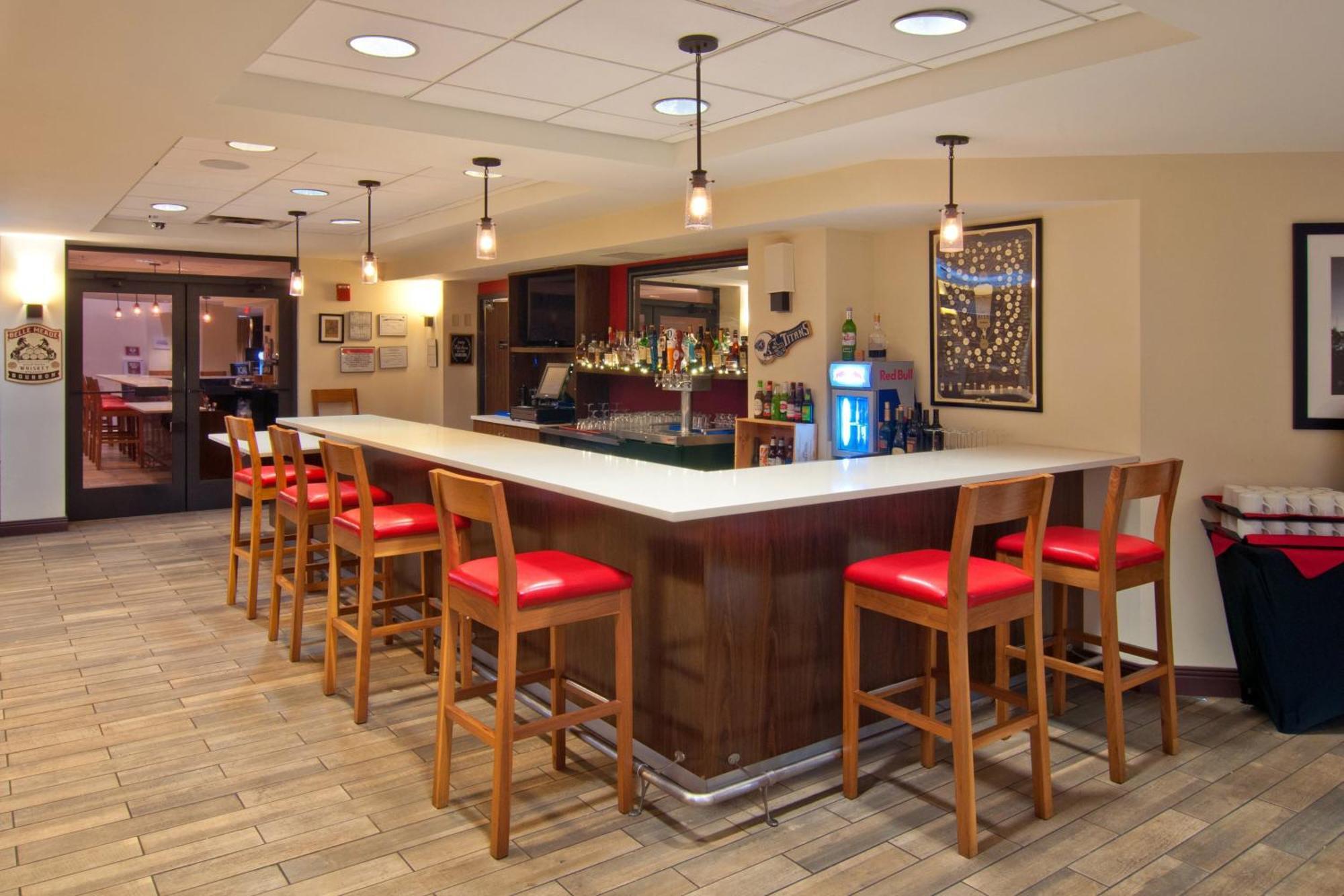 Four Points By Sheraton Nashville Airport Buitenkant foto